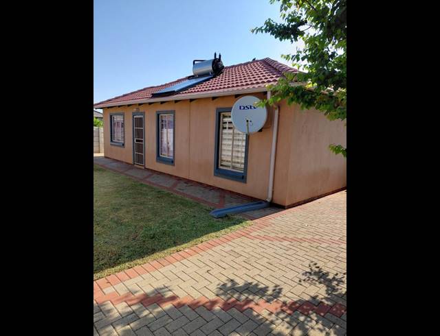 3 BEDROOM HOUSE FOR SALE IN ALBERTSDAL